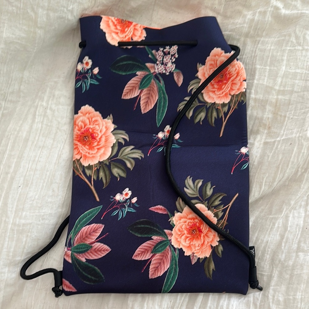 Triangle swimwear neoprene bikini bag